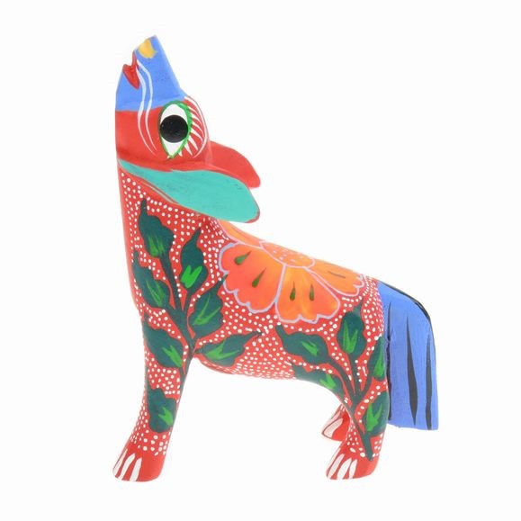 Wolf - Oaxacan Wood Carving  |  EarthView