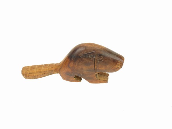 Beaver Magnet - Ironwood Carving  |  EarthView