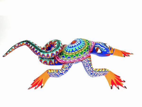 Lizard - Oaxacan Wood Carving  |  EarthView
