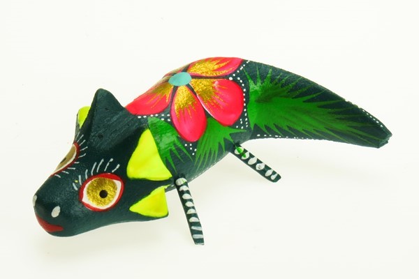 Salamander - Oaxacan Wood Carving  |  EarthView