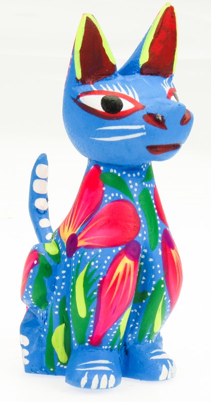 Cat sitting - Oaxacan Wood Carving  |  EarthView