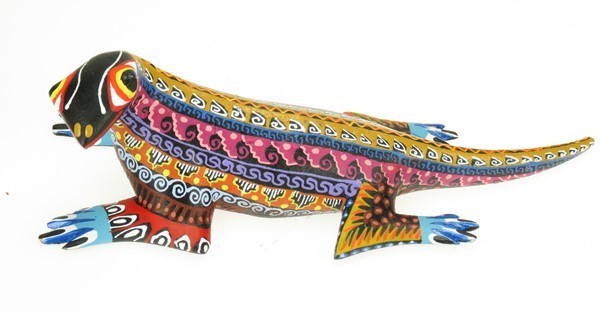 Iguana - Oaxacan Wood Carving  |  EarthView