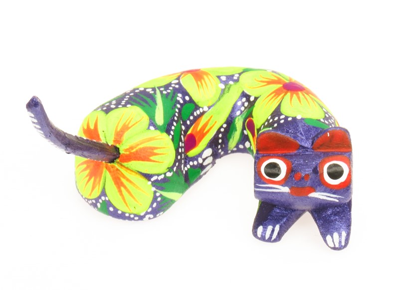 Curved Cat - Oaxacan Wood Carving  |  EarthView