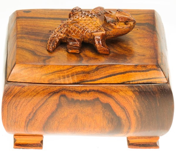 Horned Toad Box - Ironwood Carving  |  EarthView