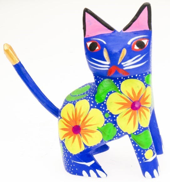 Cat sitting - Oaxacan Wood Carving  |  EarthView