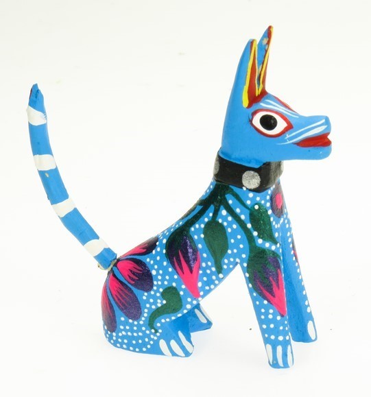 Dog with collar - Oaxacan Wood Carving  |  EarthView