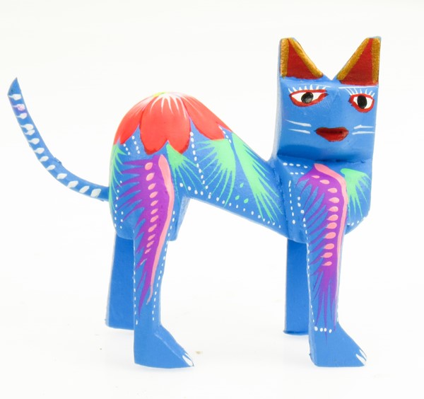 Oaxacan Cat Animal Carvings - Wholesale Oaxacan Carvings | EarthView Oaxacan Cat Animal Carvings - Wholesale Oaxacan Carvings | EarthView