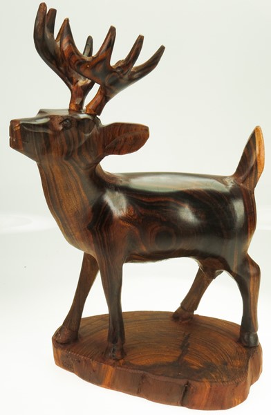 View Detailed Deer on Base